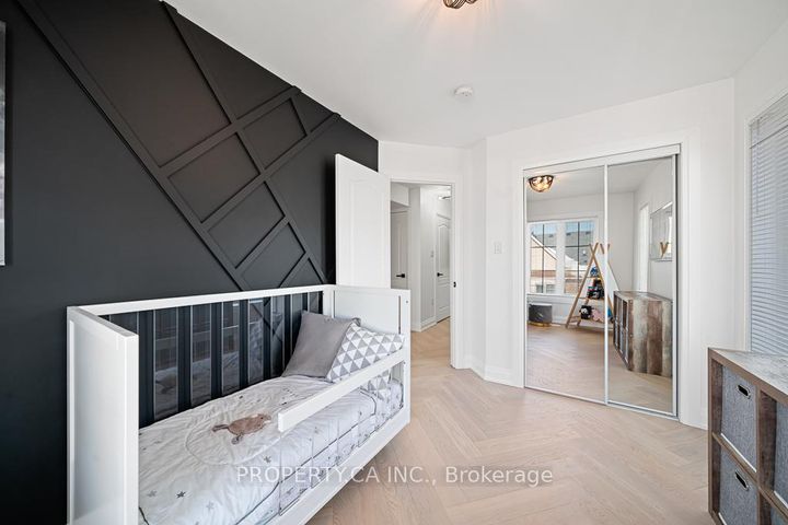 Photo 23 at 113 - 2441 Greenwich Drive, WM Westmount, Oakville