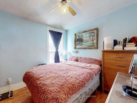 Photo 15 at 40 Sibley Avenue, Danforth, Toronto
