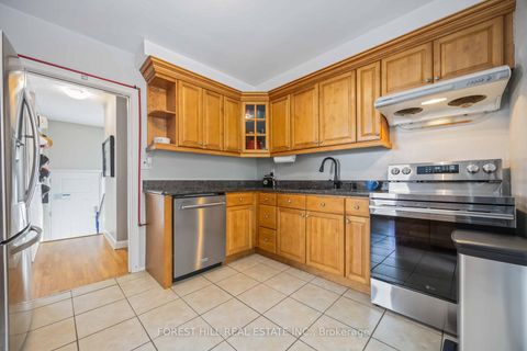 Photo 6 at 44 Addison Crescent, Don Mills, Toronto