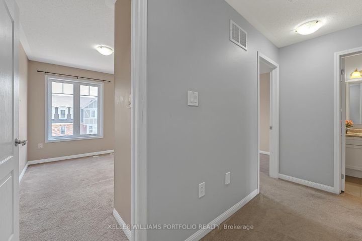 Photo 16 at 32 Affleck Road, Northwest Brampton, Brampton