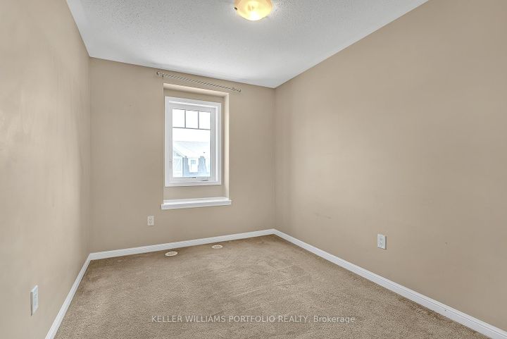 Photo 19 at 32 Affleck Road, Northwest Brampton, Brampton