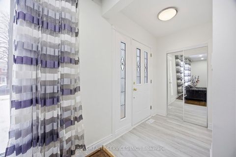 Photo 2 at 21 Radwinter Drive, Beaumonde Heights, Toronto