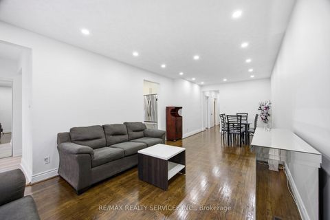 Photo 3 at 21 Radwinter Drive, Beaumonde Heights, Toronto