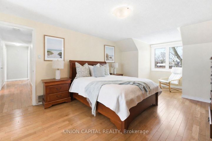 Photo 16 at 53 Stubbswood Square, Malvern West, Toronto