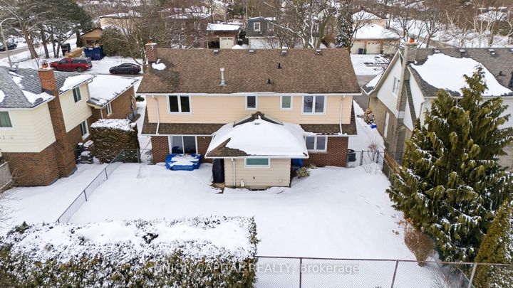 Photo 35 at 53 Stubbswood Square, Malvern West, Toronto