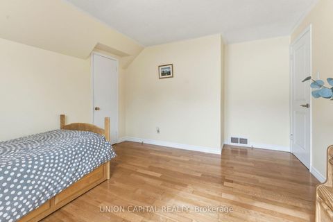 Photo 28 at 53 Stubbswood Square, Malvern West, Toronto