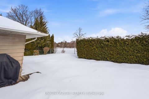 Photo 31 at 53 Stubbswood Square, Malvern West, Toronto