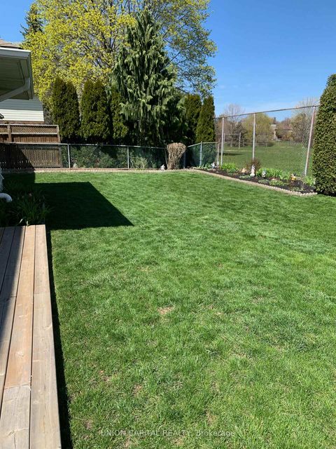 Photo 32 at 53 Stubbswood Square, Malvern West, Toronto