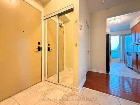 Photo 2 at 1205 - 18 Holmes Avenue, Willowdale East, Toronto