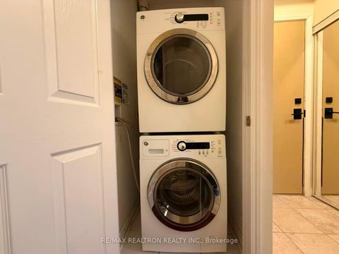 Photo 24 at 1205 - 18 Holmes Avenue, Willowdale East, Toronto