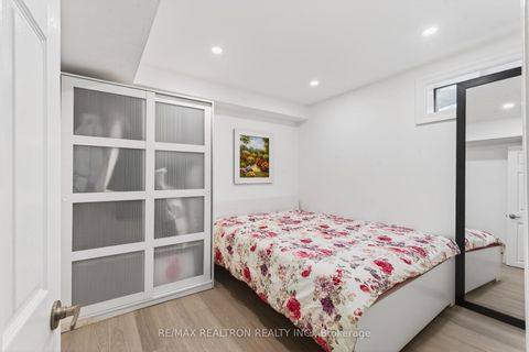 Photo 11 at 46 Lund Street, North Richvale, Richmond Hill