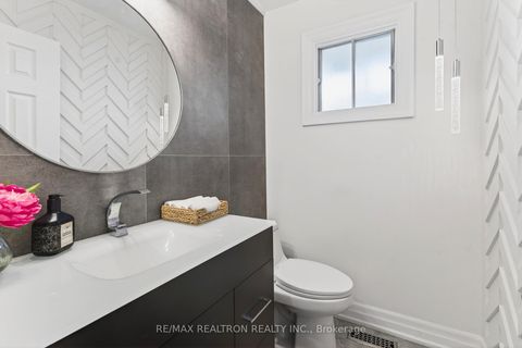 Photo 24 at 46 Lund Street, North Richvale, Richmond Hill