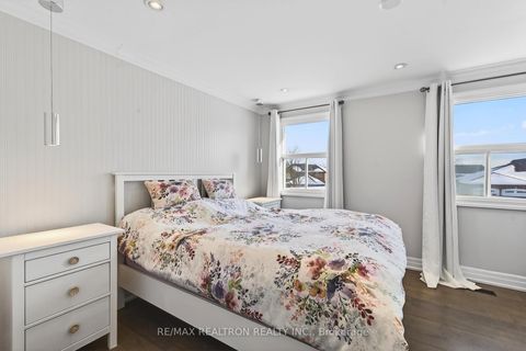 Photo 28 at 46 Lund Street, North Richvale, Richmond Hill