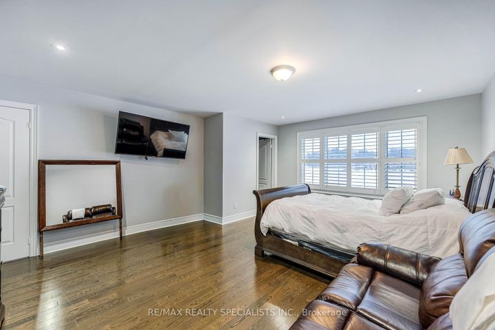 Photo 15 at 171 Rising Hill Ridge, Bram West, Brampton