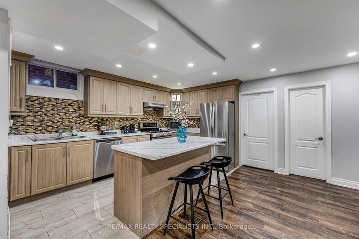 Photo 29 at 171 Rising Hill Ridge, Bram West, Brampton