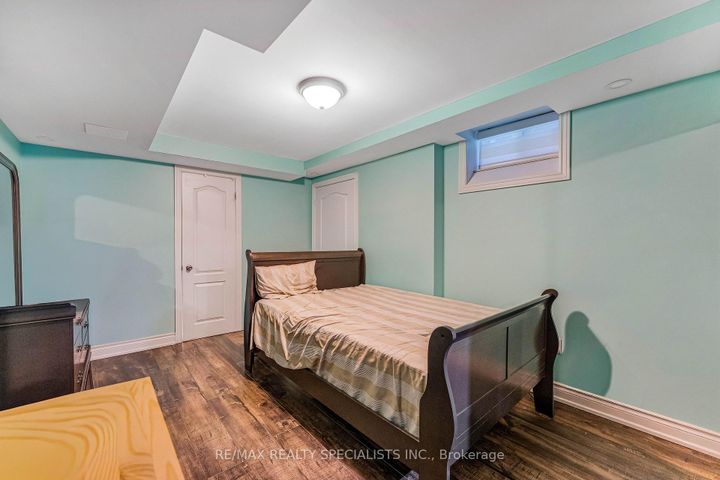 Photo 33 at 171 Rising Hill Ridge, Bram West, Brampton