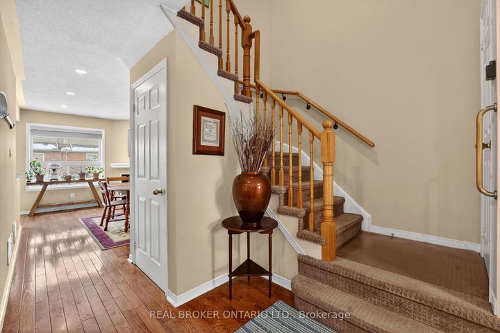Photo 15 at 54 - 2550 Thomas Street, Central Erin Mills, Mississauga