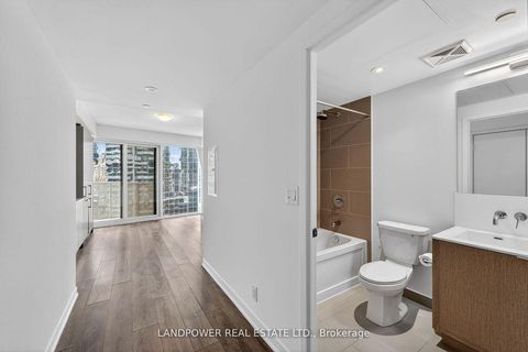 Photo 2 at 1908 - 100 Harbour Street, Waterfront Communities C1, Toronto