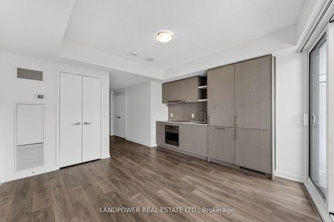 Photo 4 at 1908 - 100 Harbour Street, Waterfront Communities C1, Toronto