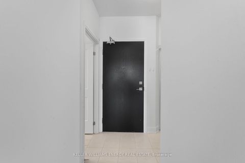 Photo 7 at 106 - 50 Lakebreeze Drive, Newcastle, Clarington