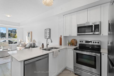 Photo 9 at 106 - 50 Lakebreeze Drive, Newcastle, Clarington