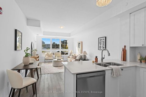 Photo 10 at 106 - 50 Lakebreeze Drive, Newcastle, Clarington