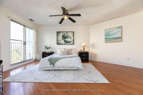 Photo 14 at 808 - 18 Concorde Place, Don Mills, Toronto