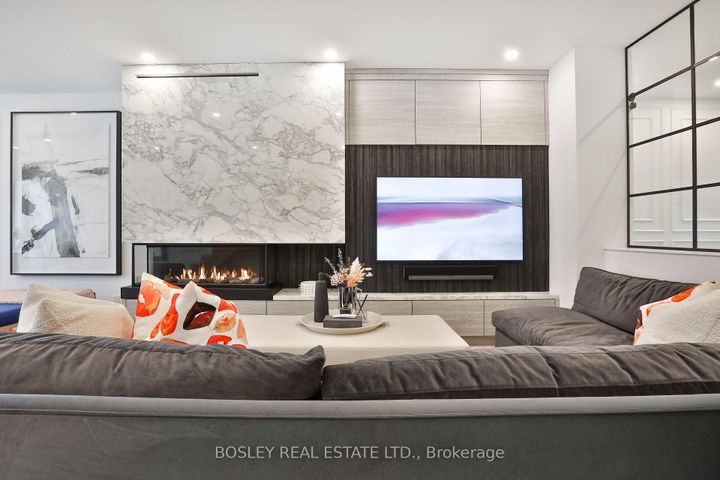 Photo 8 at 553 Davisville Avenue, Mount Pleasant East, Toronto