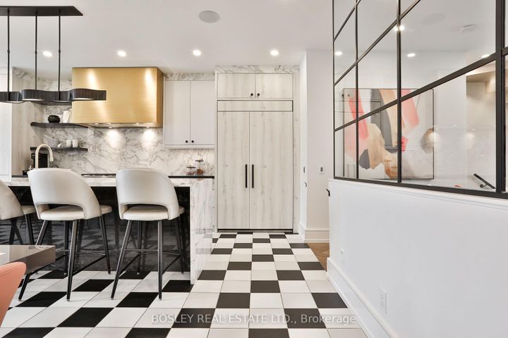 Photo 11 at 553 Davisville Avenue, Mount Pleasant East, Toronto