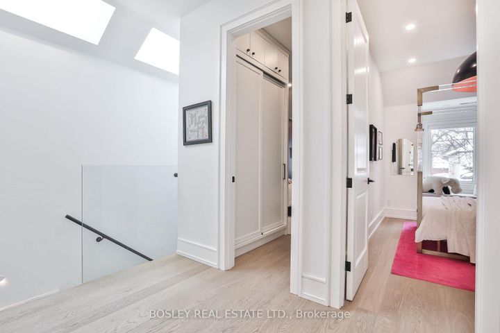 Photo 20 at 553 Davisville Avenue, Mount Pleasant East, Toronto