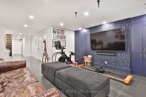 Photo 42 at 553 Davisville Avenue, Mount Pleasant East, Toronto