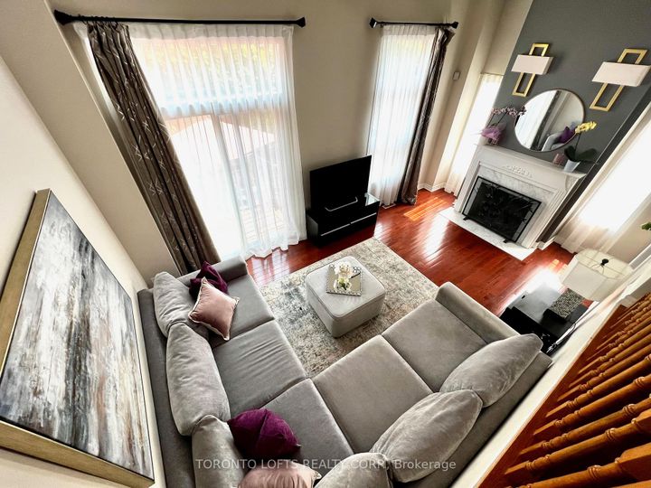 Photo 5 at 74 - 95 Weldrick Road E, Observatory, Richmond Hill