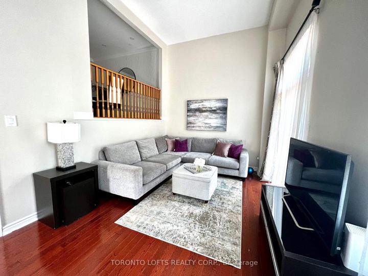 Photo 7 at 74 - 95 Weldrick Road E, Observatory, Richmond Hill