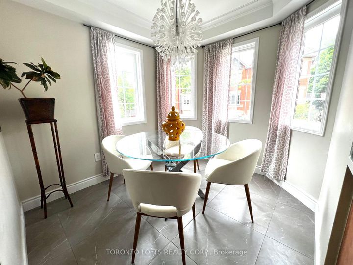 Photo 9 at 74 - 95 Weldrick Road E, Observatory, Richmond Hill