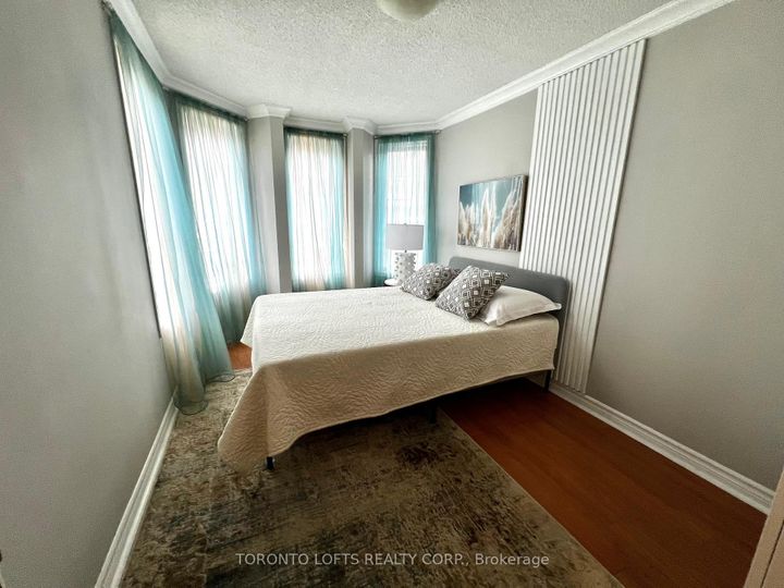 Photo 22 at 74 - 95 Weldrick Road E, Observatory, Richmond Hill