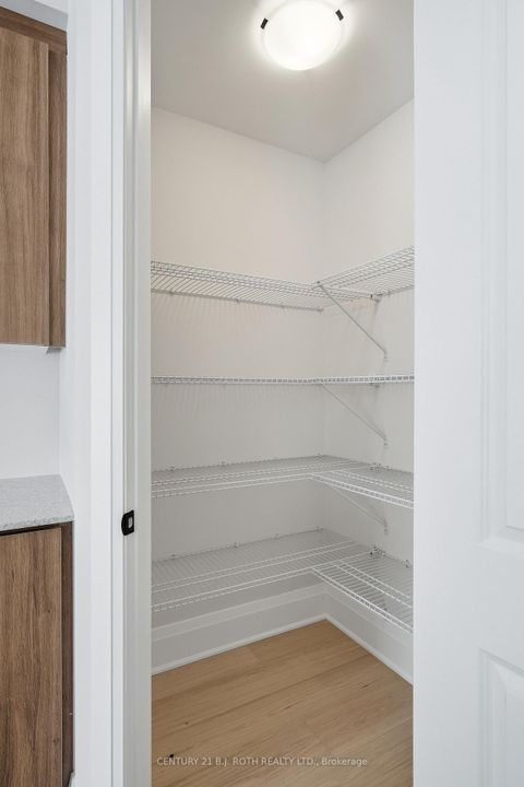 Photo 15 at 395 Reid Drive, Rural Barrie Southwest, Barrie