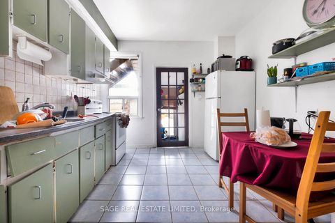 Photo 8 at 629 Ossington Avenue, Little Italy, Toronto