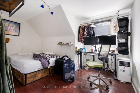 Photo 13 at 629 Ossington Avenue, Little Italy, Toronto