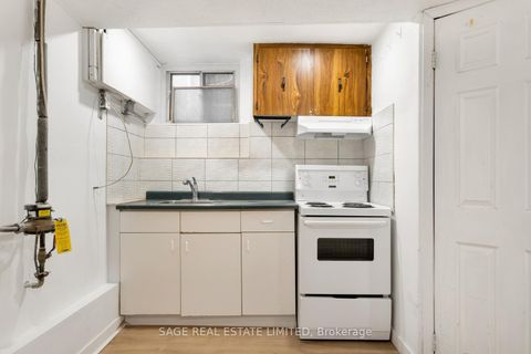 Photo 23 at 629 Ossington Avenue, Little Italy, Toronto