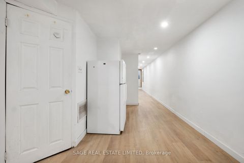 Photo 24 at 629 Ossington Avenue, Little Italy, Toronto