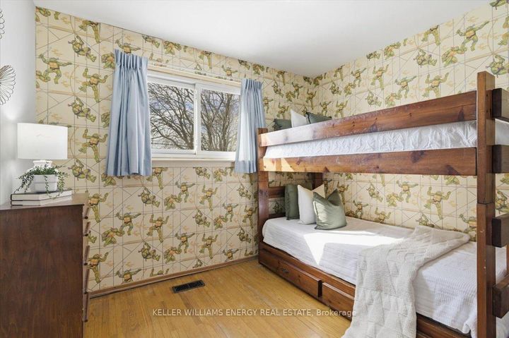 Photo 17 at 886 Antonio Street, Bay Ridges, Pickering