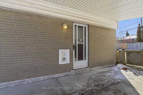 Photo 32 at 886 Antonio Street, Bay Ridges, Pickering