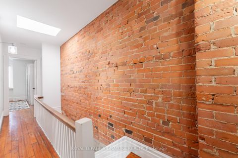 Photo 18 at 268 Kenilworth Avenue, The Beaches, Toronto