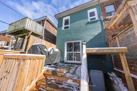 Photo 29 at 268 Kenilworth Avenue, The Beaches, Toronto