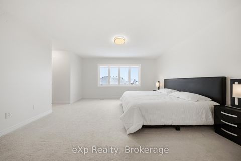 Photo 20 at 6 Faimira Avenue, Keswick South, Georgina