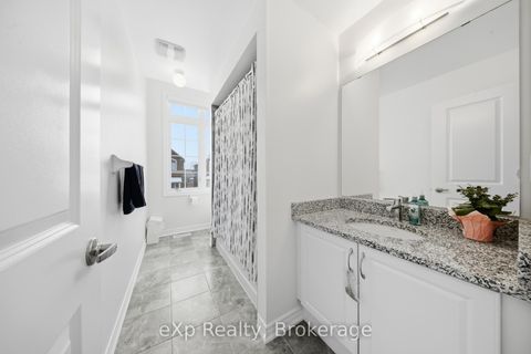 Photo 28 at 6 Faimira Avenue, Keswick South, Georgina