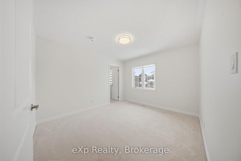 Photo 29 at 6 Faimira Avenue, Keswick South, Georgina