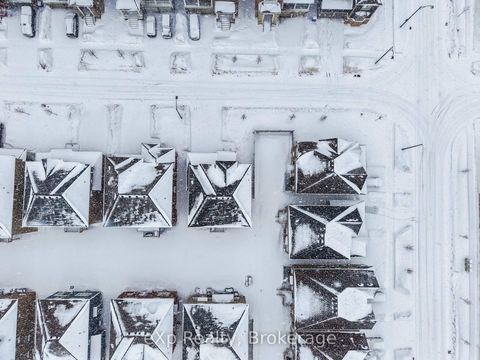 Photo 36 at 6 Faimira Avenue, Keswick South, Georgina