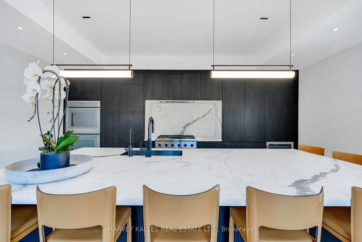 Photo 16 at 4 Belvedere Boulevard, Kingsway South, Toronto