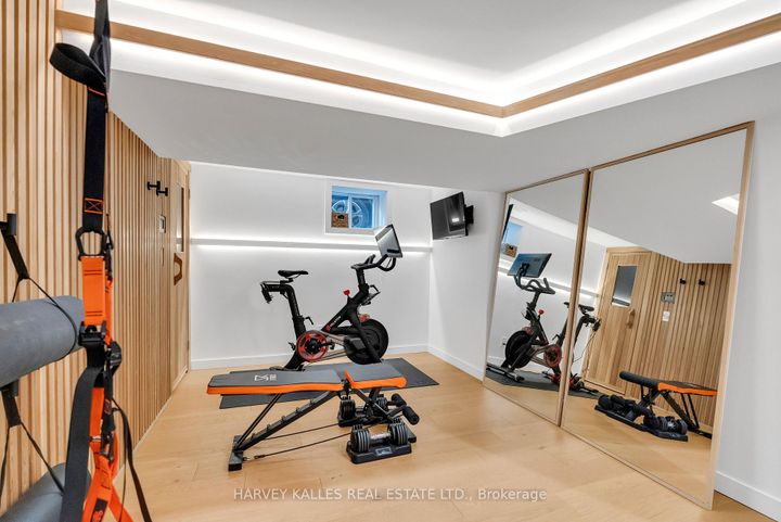 Photo 33 at 4 Belvedere Boulevard, Kingsway South, Toronto